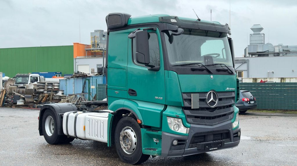 Mercedes-Benz 1842 4X2 SZM mit Kipphydraulik guter Zustand - Tractor unit: picture 1 Mercedes-Benz 1842 4X2 SZM mit Kipphydraulik guter Zustand - Tractor unit: picture 1