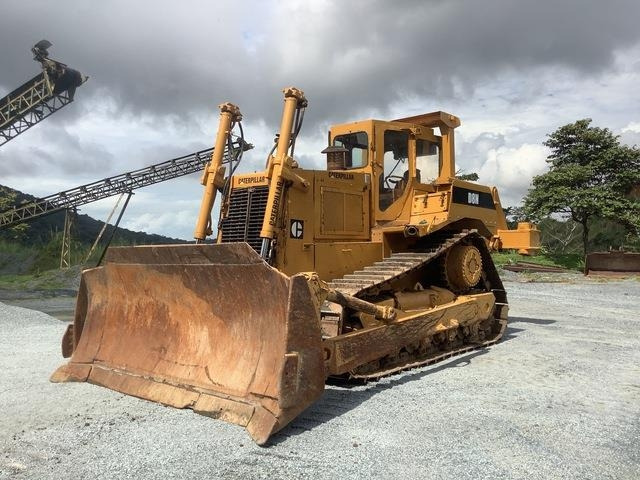 CAT D8N - Bulldozer: picture 1 CAT D8N - Bulldozer: picture 1