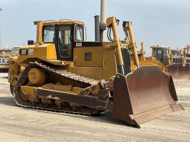 CAT D8R - Bulldozer: picture 4 CAT D8R - Bulldozer: picture 4
