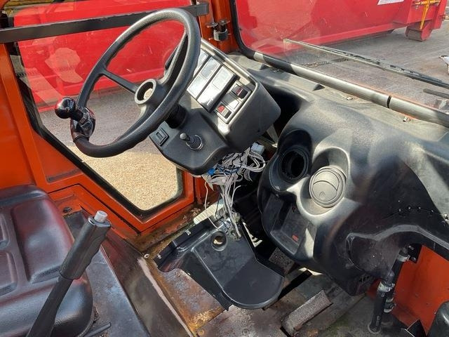 Tow tractor Charlatte TD225: picture 14 Tow tractor Charlatte TD225: picture 14