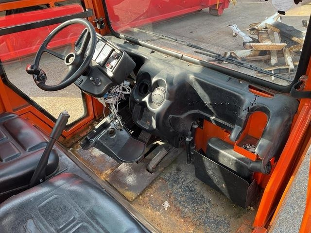 Tow tractor Charlatte TD225: picture 17 Tow tractor Charlatte TD225: picture 17