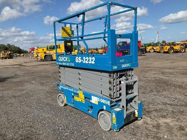 Genie GS3232 - Scissor lift: picture 4 Genie GS3232 - Scissor lift: picture 4