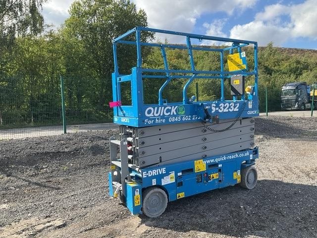 Genie GS3232 - Scissor lift: picture 1 Genie GS3232 - Scissor lift: picture 1