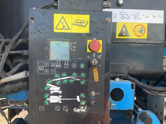 Articulated boom Genie Z80/60: picture 9