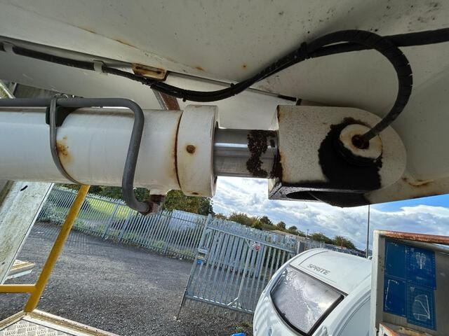 Crane truck Volvo FL10: picture 23 Crane truck Volvo FL10: picture 23