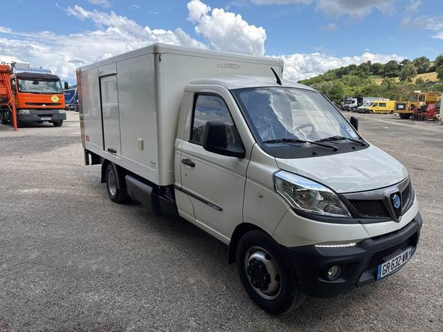 Piaggio Porter NP6 - Box truck: picture 4 Piaggio Porter NP6 - Box truck: picture 4