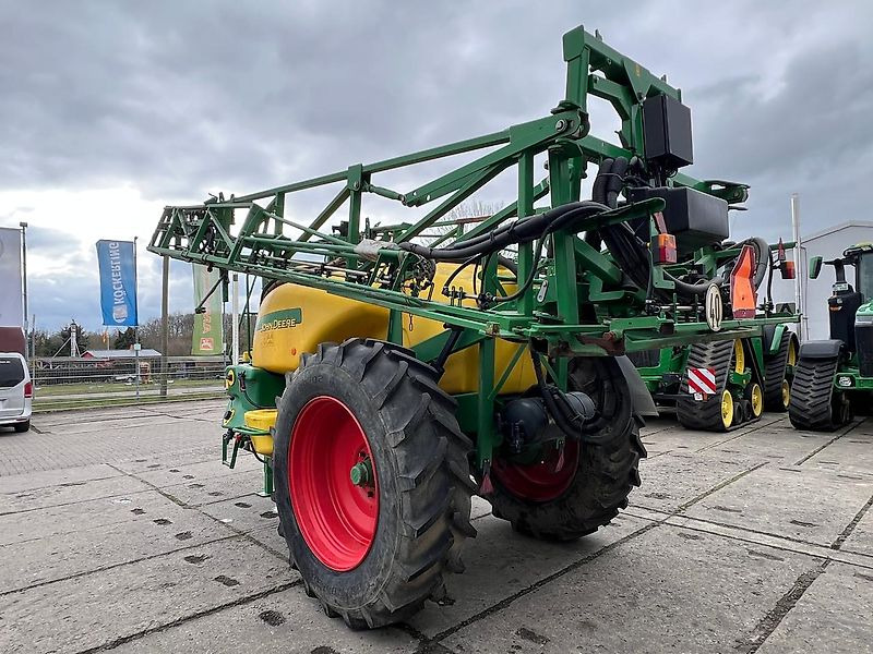 John Deere 732 21m TRSP EL4 - Trailed sprayer: picture 5 John Deere 732 21m TRSP EL4 - Trailed sprayer: picture 5