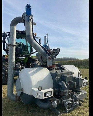 SGT Fronttank + Guelleaufbau Xerion 3800 VC - Slurry tanker: picture 4 SGT Fronttank + Guelleaufbau Xerion 3800 VC - Slurry tanker: picture 4