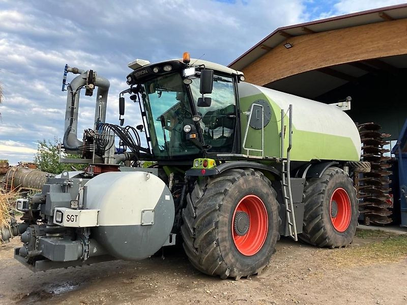 SGT Fronttank + Guelleaufbau Xerion 3800 VC - Slurry tanker: picture 1 SGT Fronttank + Guelleaufbau Xerion 3800 VC - Slurry tanker: picture 1