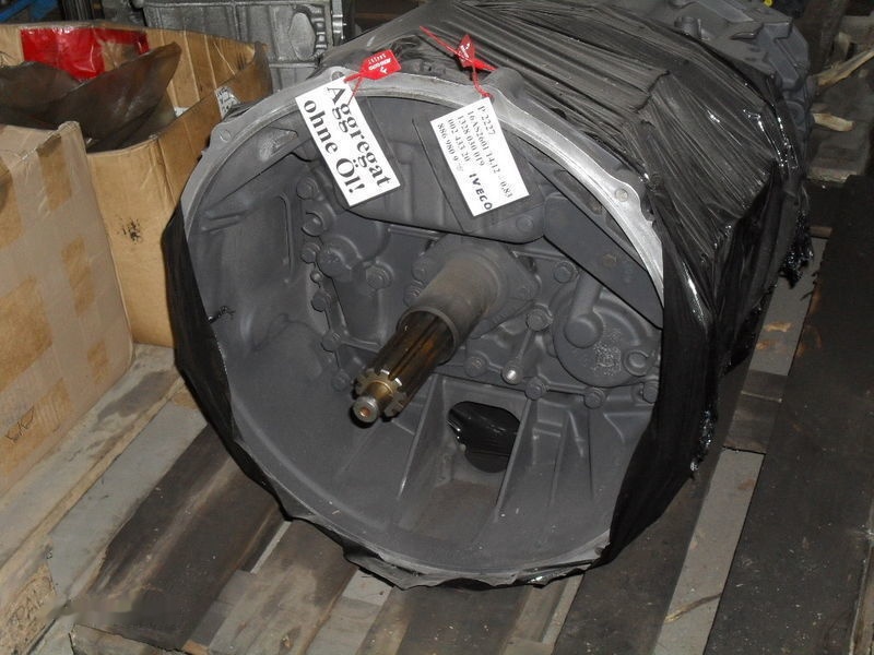 ZF 16 AS 2601 (8869809) IVECO truck - Gearbox for Farm tractor: picture 1 ZF 16 AS 2601 (8869809) IVECO truck - Gearbox for Farm tractor: picture 1