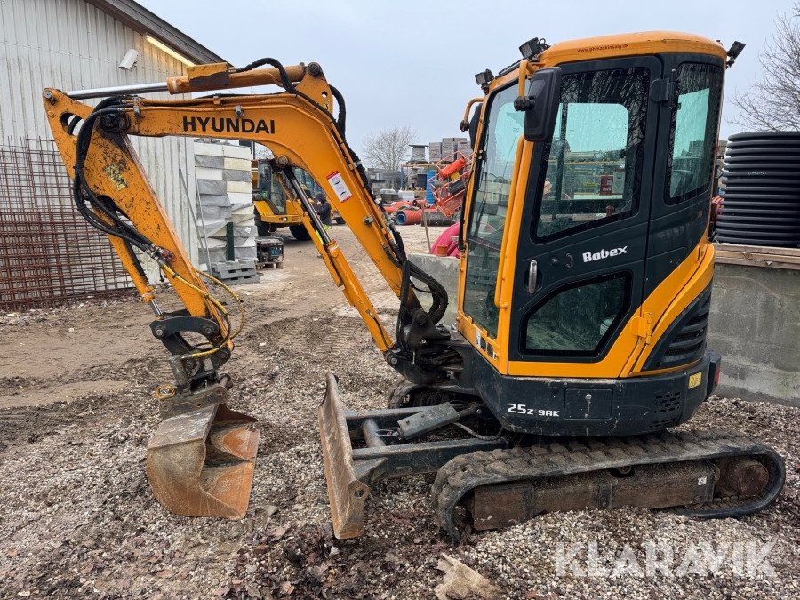 Gravemaskine Hyundai Robex 25z-9AK - Excavator: picture 5 Gravemaskine Hyundai Robex 25z-9AK - Excavator: picture 5