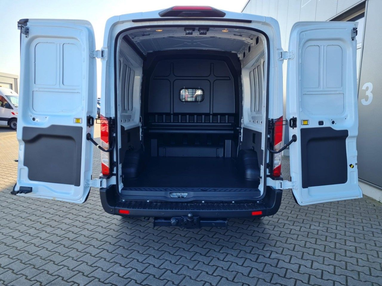 Ford Transit 35 Kasten Doka TDCi Mixto Trend AHK KAME - Panel van, Combi van: picture 5 Ford Transit 35 Kasten Doka TDCi Mixto Trend AHK KAME - Panel van, Combi van: picture 5