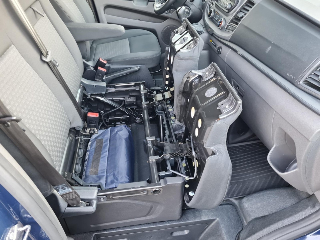 Minibus, Passenger van Ford Transit Custom Kombi 320 L2 Trend 9 Sitze PDC: picture 17 Minibus, Passenger van Ford Transit Custom Kombi 320 L2 Trend 9 Sitze PDC: picture 17