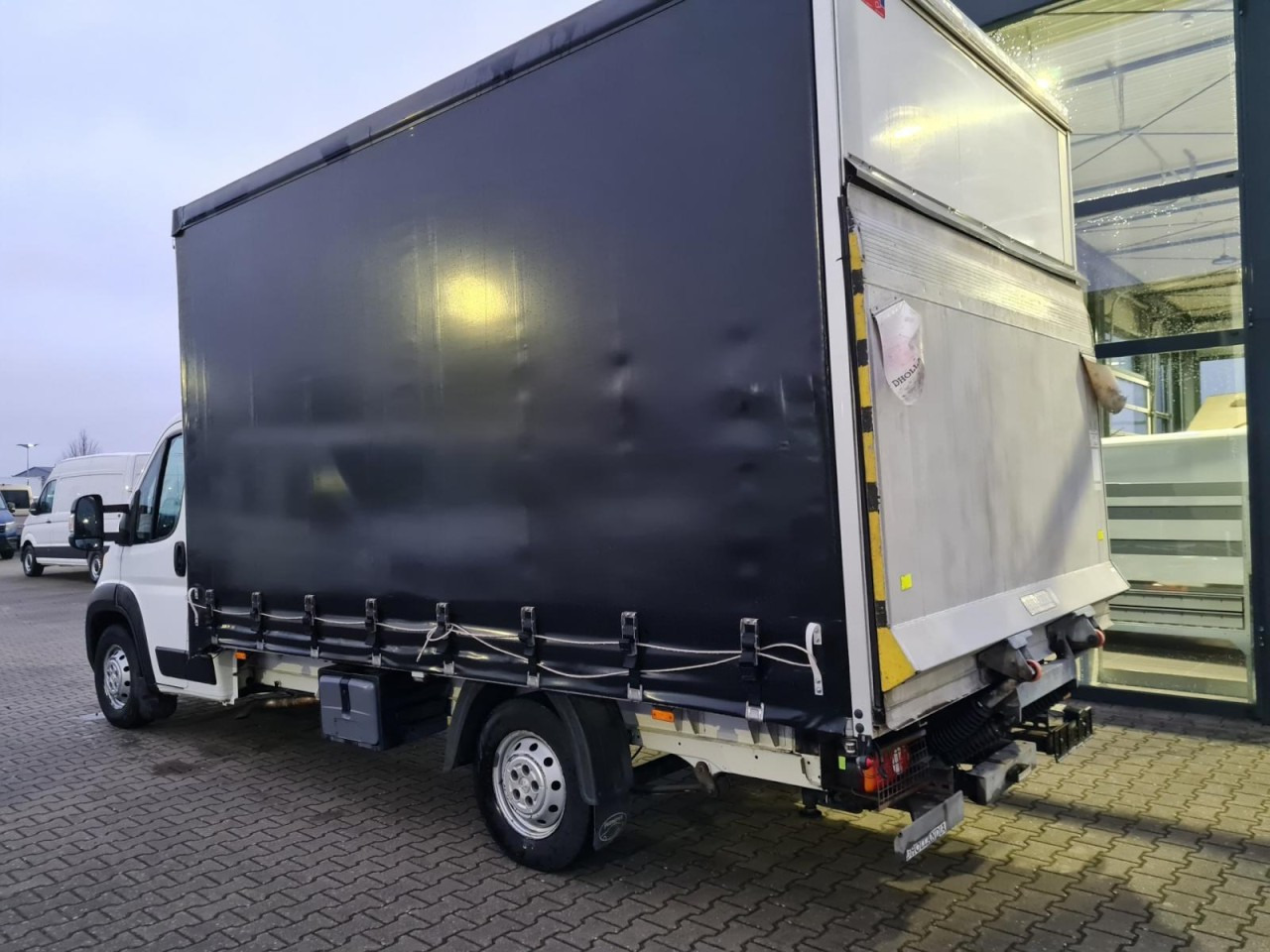 Curtain side van Peugeot Boxer 35 Pritsche 2x Schiebe Plane LBW L4 KLIMA: picture 9