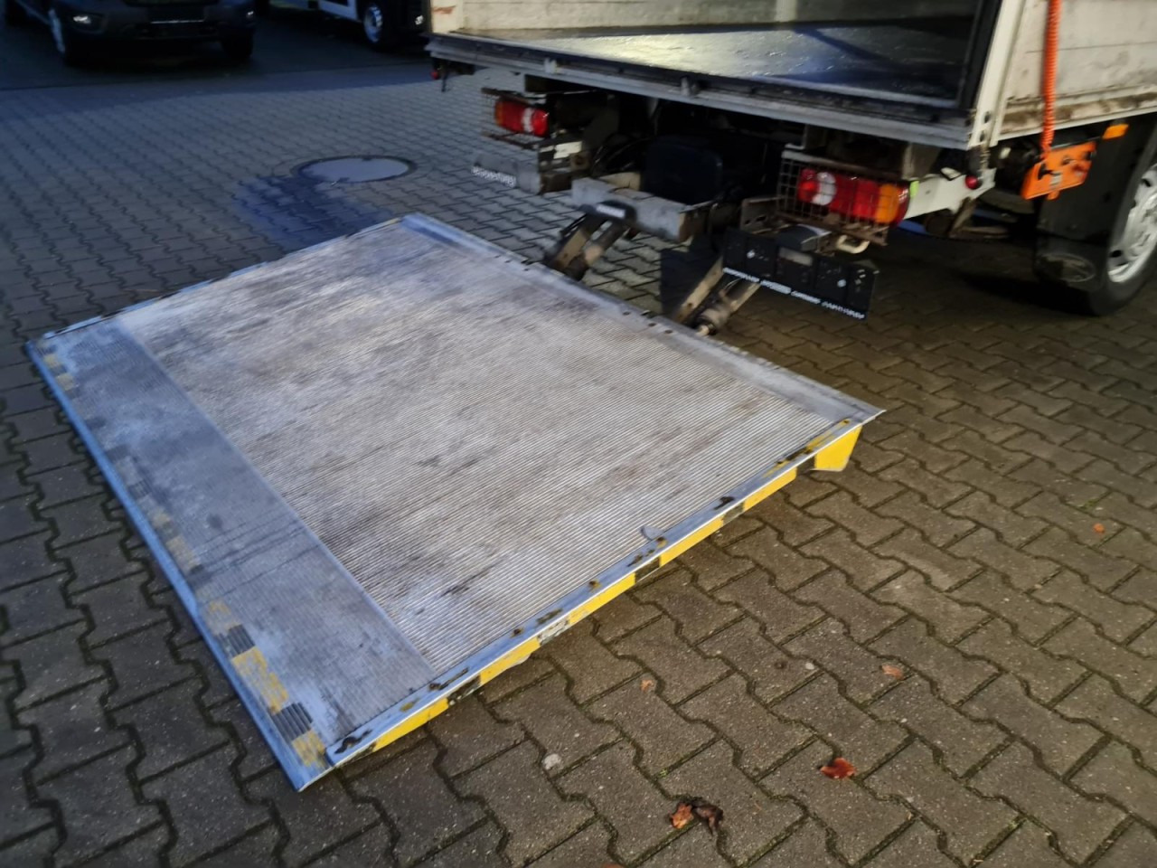 Curtain side van Peugeot Boxer 35 Pritsche 2x Schiebe Plane LBW L4 KLIMA: picture 16