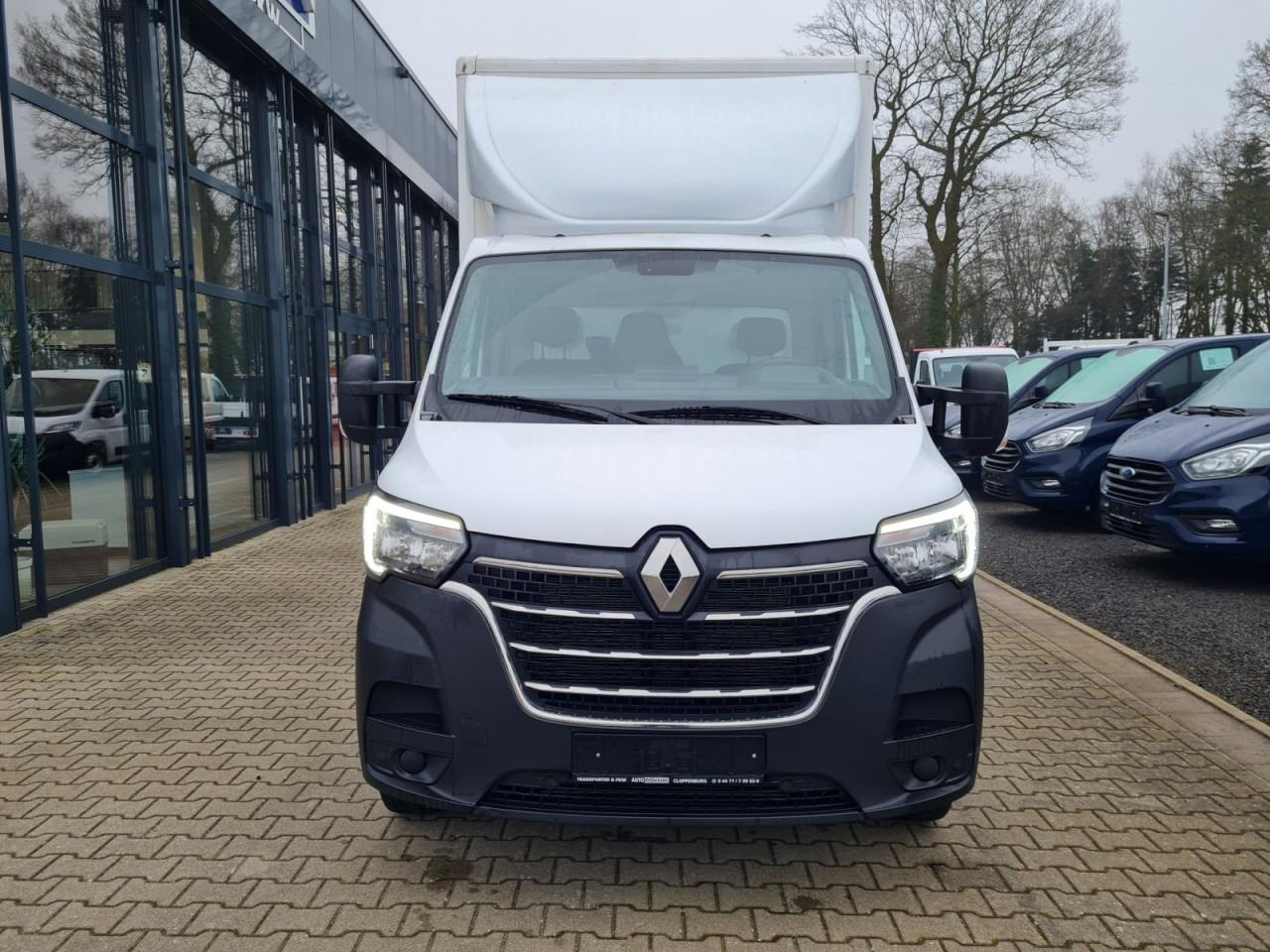 Renault Master 3.5t Möbel Koffer mit 10 Pal. Plätze TEMPOMAT - Box van: picture 2 Renault Master 3.5t Möbel Koffer mit 10 Pal. Plätze TEMPOMAT - Box van: picture 2