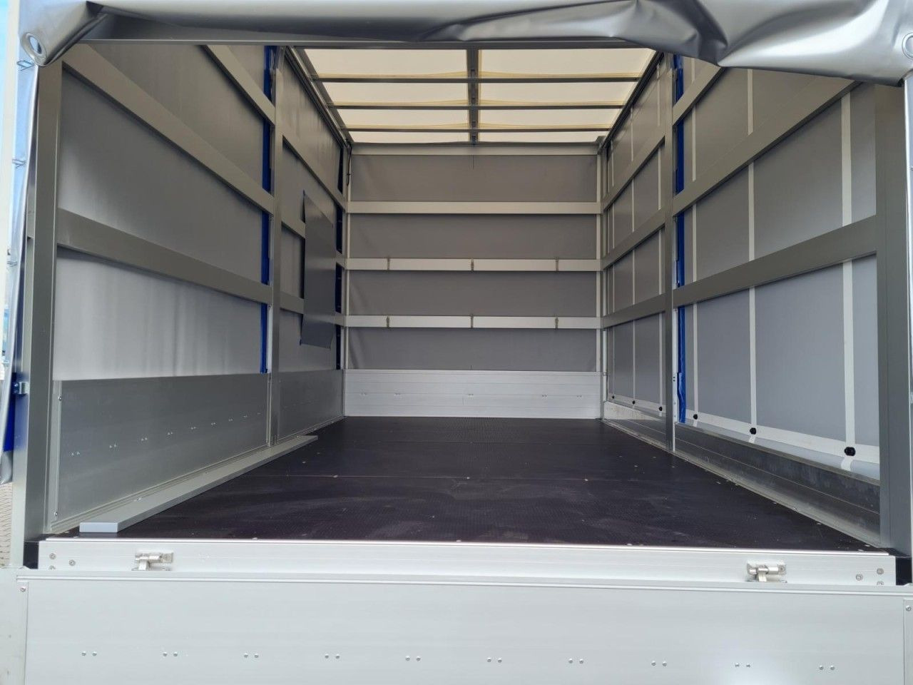 Curtain side van Renault Master 3,5t Pritsche Schiebe plane ERGO TEMPOMAT: picture 6