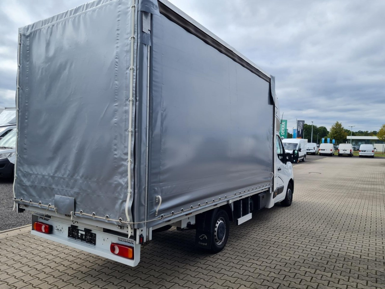 Renault Master 35 Pritsche Schiebe Plane Schlafkab LUFTFEDERUNG - Curtain side van: picture 5 Renault Master 35 Pritsche Schiebe Plane Schlafkab LUFTFEDERUNG - Curtain side van: picture 5