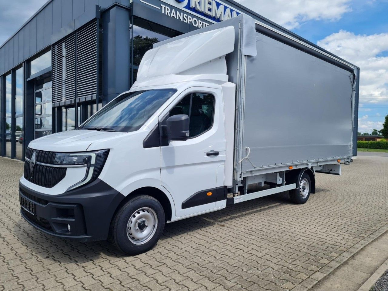 Renault Master 35 Pritsche Schiebe Plane dCi 170 10 Pal. - Curtain side van: picture 2 Renault Master 35 Pritsche Schiebe Plane dCi 170 10 Pal. - Curtain side van: picture 2