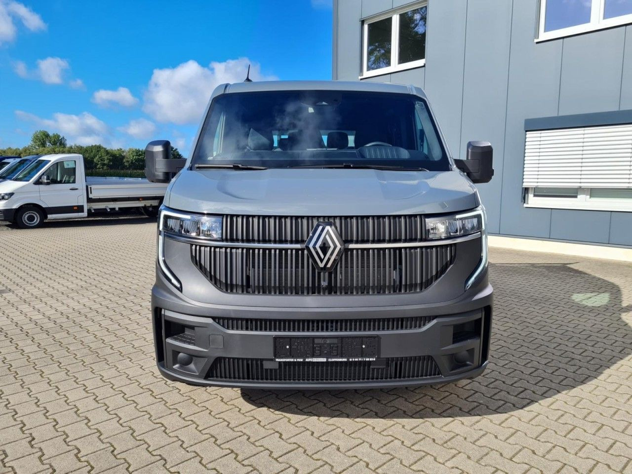 Renault Master New 3,5t Doka dCi 170 L3H1 Lang - Flatbed van, Combi van: picture 2 Renault Master New 3,5t Doka dCi 170 L3H1 Lang - Flatbed van, Combi van: picture 2