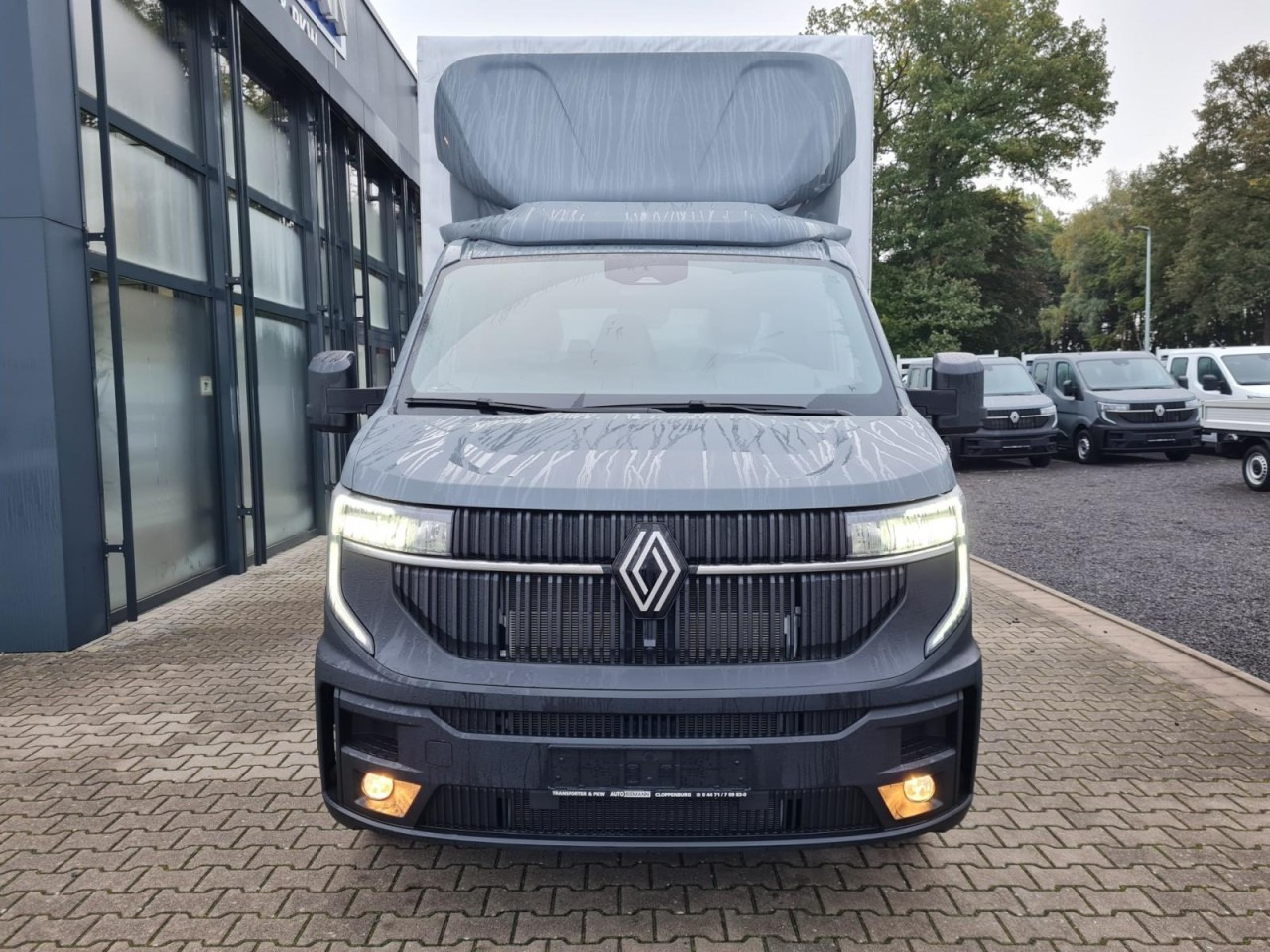 Renault Master Pritsche Schiebe Plane 10 Pal. LUFTFEDERUNG - Curtain side van: picture 3 Renault Master Pritsche Schiebe Plane 10 Pal. LUFTFEDERUNG - Curtain side van: picture 3