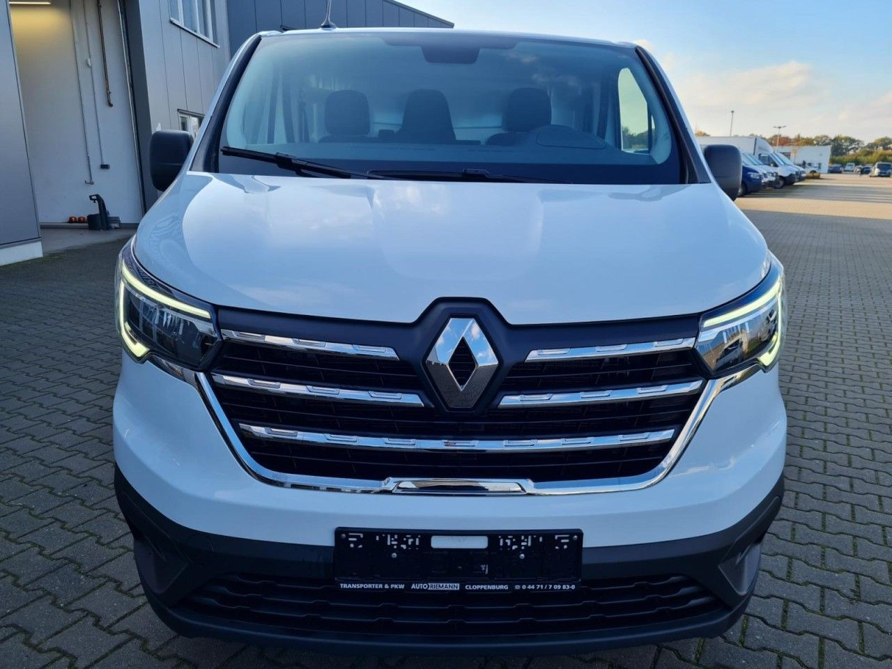 Renault Trafic Kühlkasten L2 Frischdienst 3.07 to TEMPOM - Refrigerated van: picture 3 Renault Trafic Kühlkasten L2 Frischdienst 3.07 to TEMPOM - Refrigerated van: picture 3