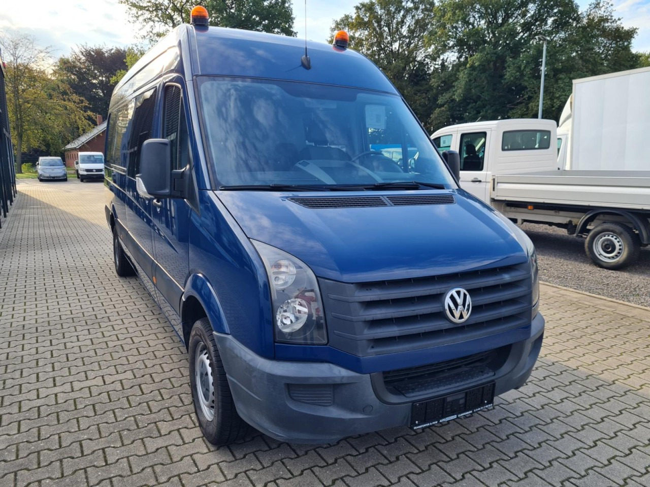 Volkswagen Crafter 35 Kasten Doka 5 Sitze AHK 3.5to REGALSYSTEM - Panel van, Combi van: picture 2 Volkswagen Crafter 35 Kasten Doka 5 Sitze AHK 3.5to REGALSYSTEM - Panel van, Combi van: picture 2