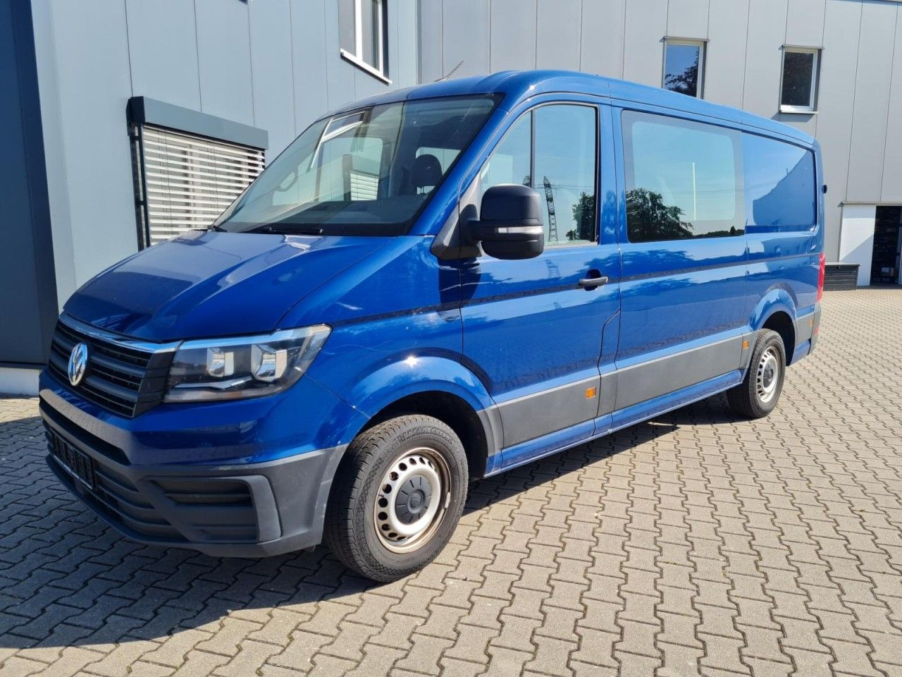 Volkswagen Crafter 35 Kasten Plus Doka mixto NAVI AHK 6 Sit - Panel van, Combi van: picture 3 Volkswagen Crafter 35 Kasten Plus Doka mixto NAVI AHK 6 Sit - Panel van, Combi van: picture 3