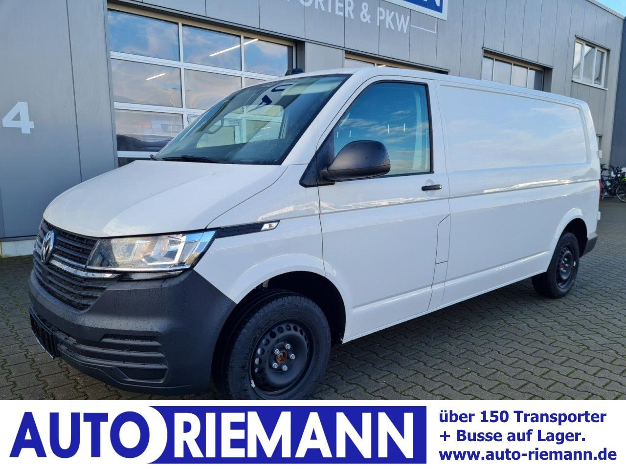 Volkswagen T6.1 Kasten lang DSG KLIMA KOMFORT ACC TEMPO PDC - Small van: picture 1 Volkswagen T6.1 Kasten lang DSG KLIMA KOMFORT ACC TEMPO PDC - Small van: picture 1