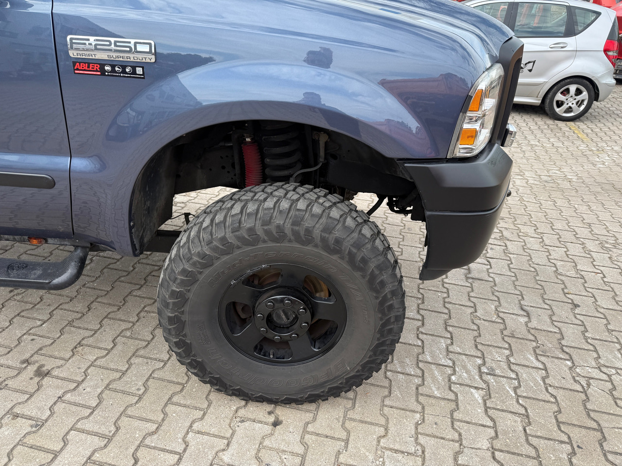 Pickup truck FORD F250: picture 12 Pickup truck FORD F250: picture 12