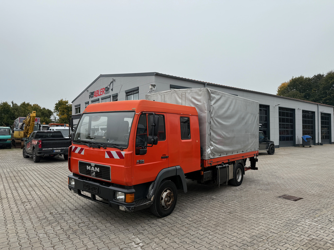 MAN 8.174 Pritsche+Plane+Ladebordwand DOKA L2000 - Curtainsider truck: picture 2 MAN 8.174 Pritsche+Plane+Ladebordwand DOKA L2000 - Curtainsider truck: picture 2
