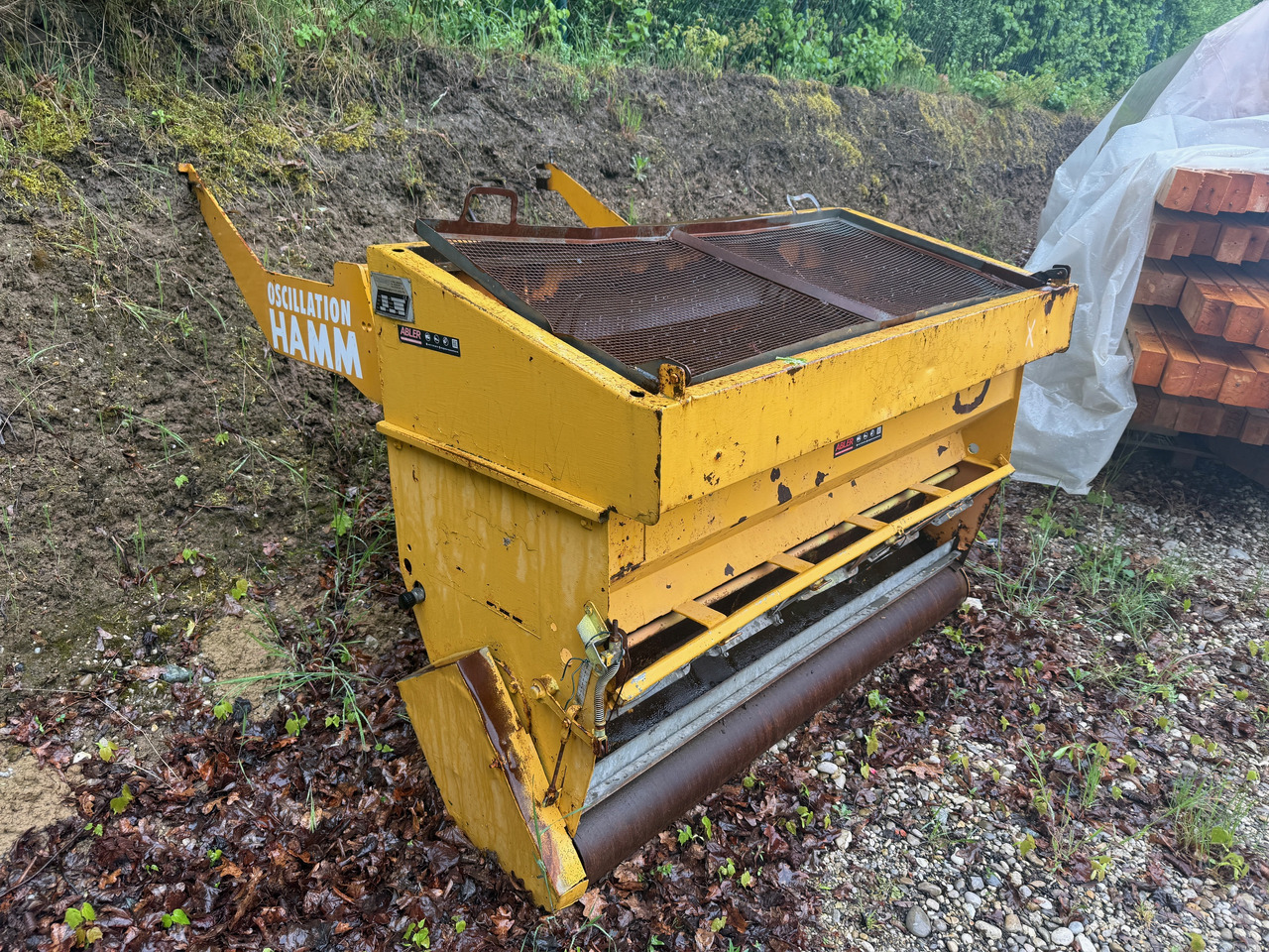 Splitstreuer 160 cm Straßmayr BS-WA 1700 Hamm DV8 - Sand/ Salt spreader: picture 2 Splitstreuer 160 cm Straßmayr BS-WA 1700 Hamm DV8 - Sand/ Salt spreader: picture 2