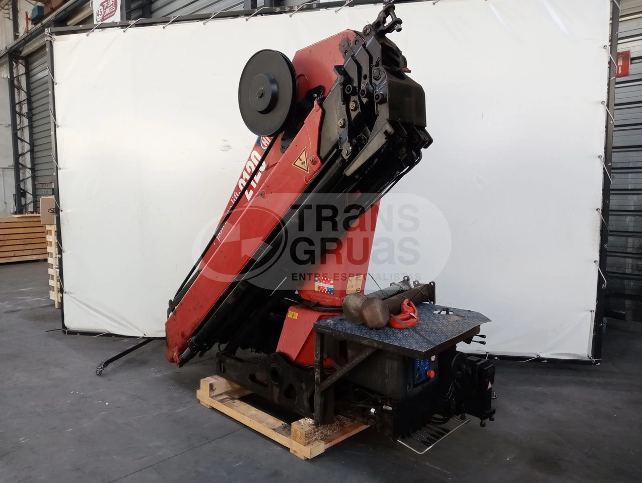 Grúa hidráulica HMF 2120 K RC - Loader crane: picture 5 Grúa hidráulica HMF 2120 K RC - Loader crane: picture 5