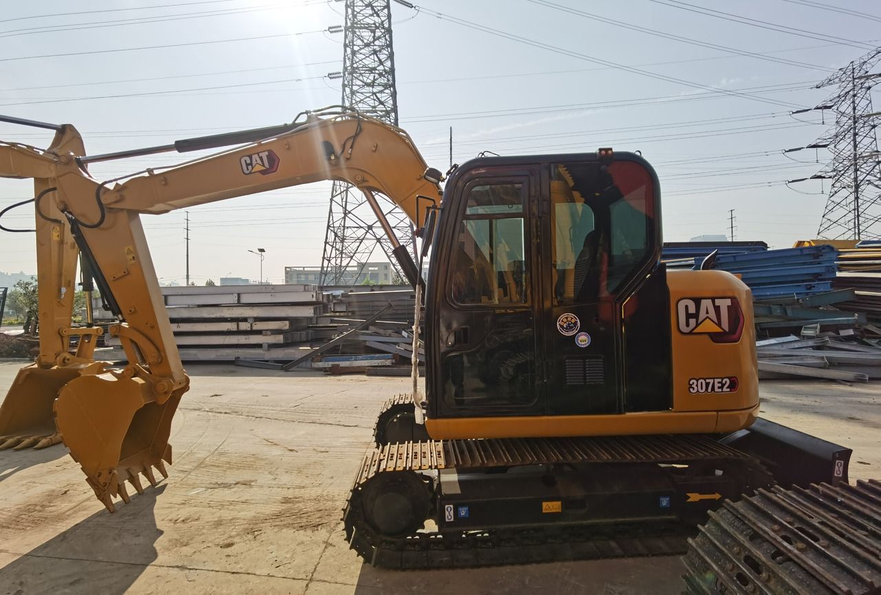 CATERPILLAR 307E2 - Mini excavator: picture 3 CATERPILLAR 307E2 - Mini excavator: picture 3