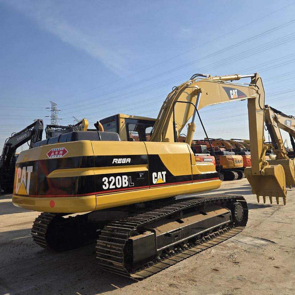 CATERPILLAR 320BL - Excavator: picture 5 CATERPILLAR 320BL - Excavator: picture 5