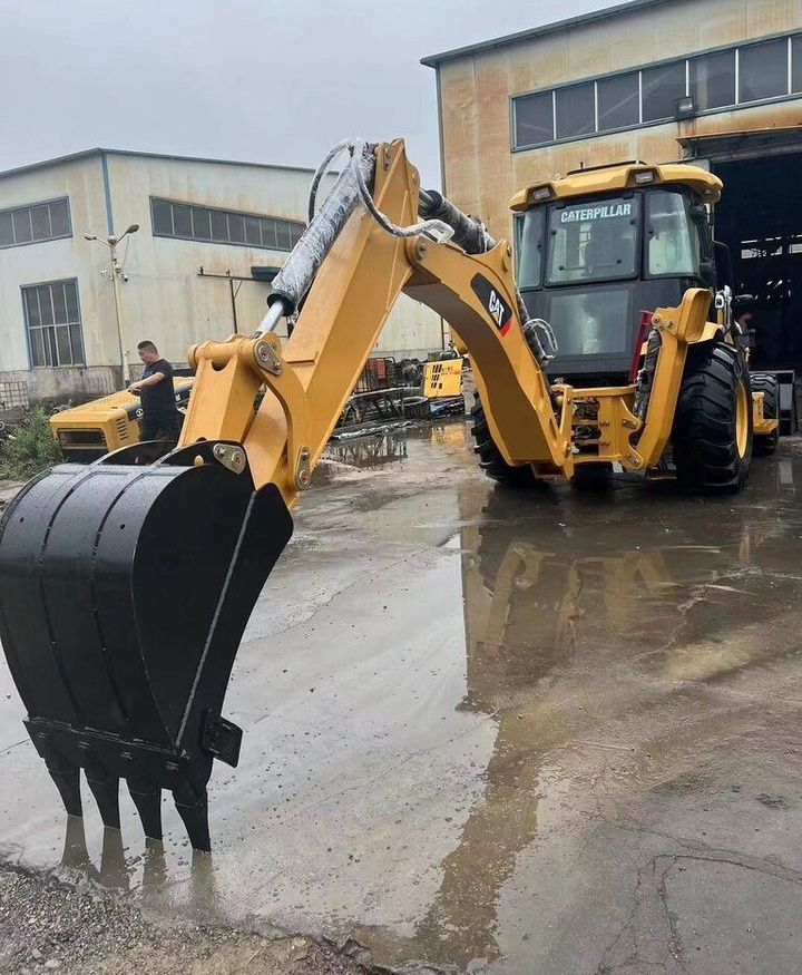 Caterpillar 420F - Backhoe loader: picture 4 Caterpillar 420F - Backhoe loader: picture 4