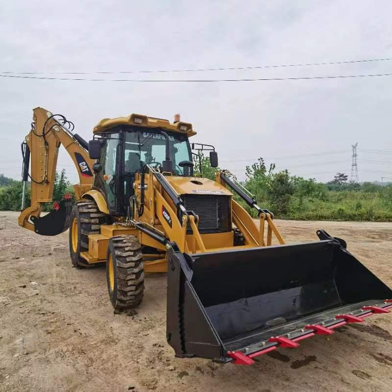 Caterpillar 420F2 - Backhoe loader: picture 3 Caterpillar 420F2 - Backhoe loader: picture 3