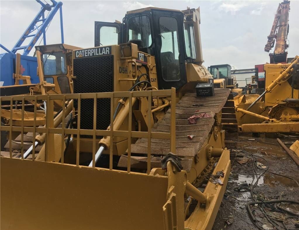 Caterpillar D 5 H - Bulldozer: picture 1 Caterpillar D 5 H - Bulldozer: picture 1