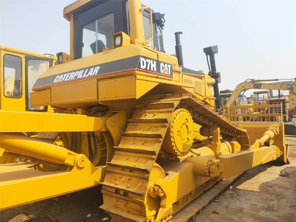 Caterpillar D 7 H - Bulldozer: picture 3 Caterpillar D 7 H - Bulldozer: picture 3