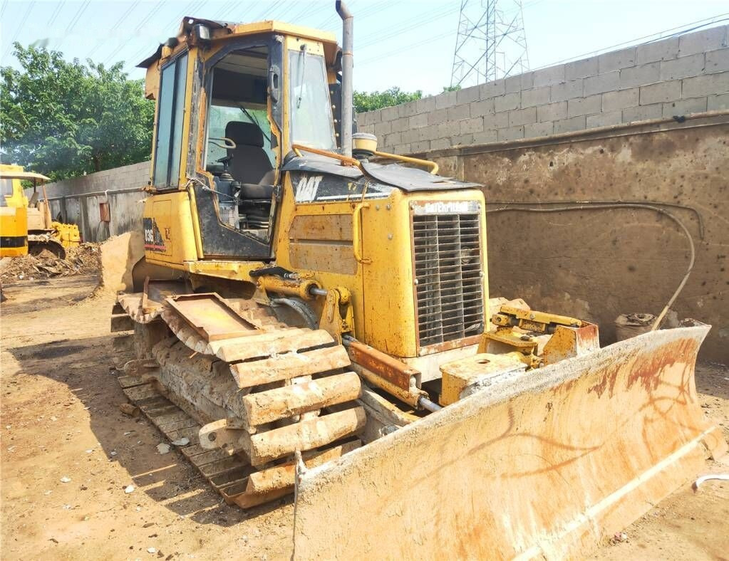 Caterpillar D3G - Bulldozer: picture 3 Caterpillar D3G - Bulldozer: picture 3
