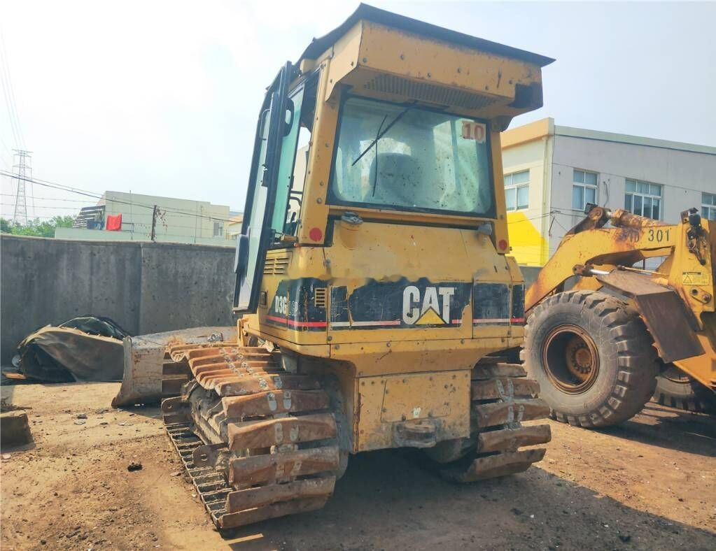 Caterpillar D3G - Bulldozer: picture 1 Caterpillar D3G - Bulldozer: picture 1