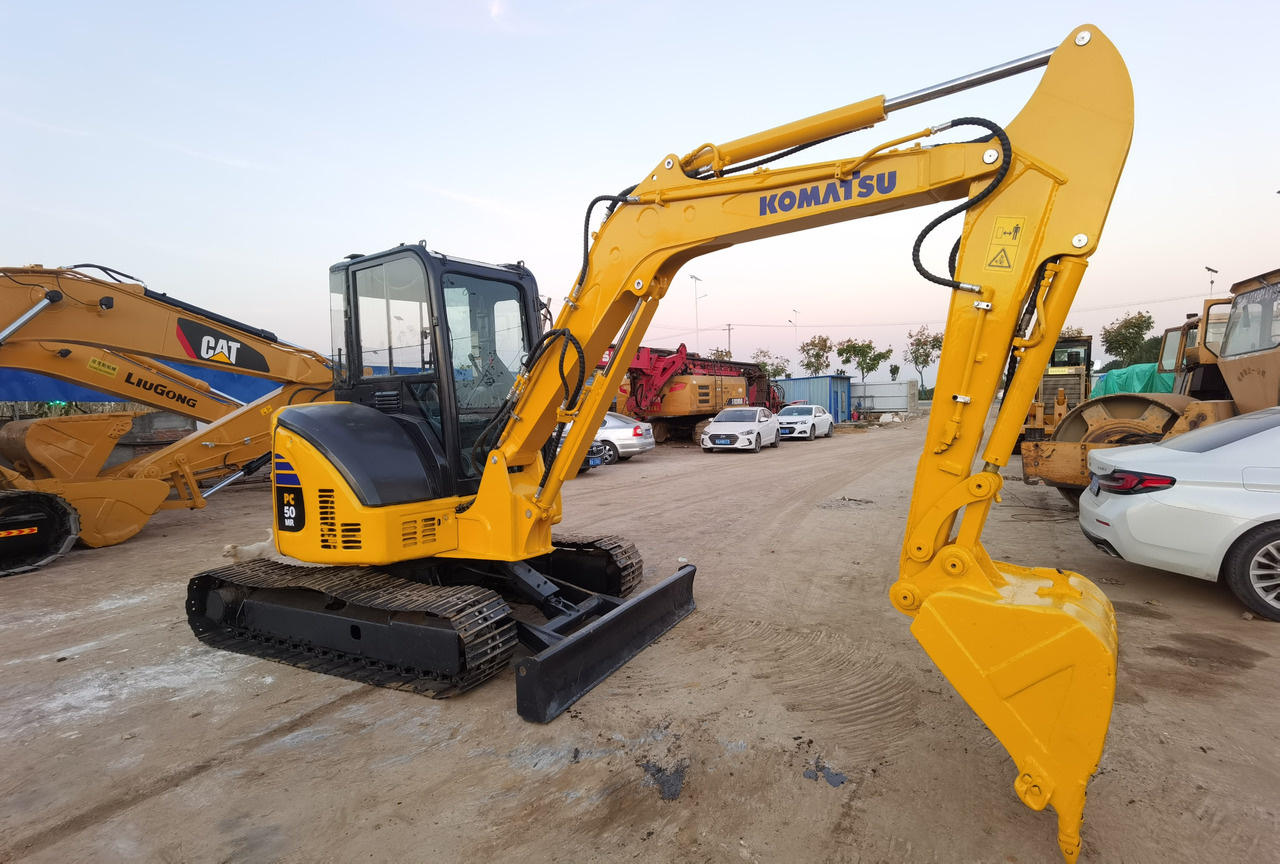 KOMATSU PC50MR - Mini excavator: picture 1 KOMATSU PC50MR - Mini excavator: picture 1