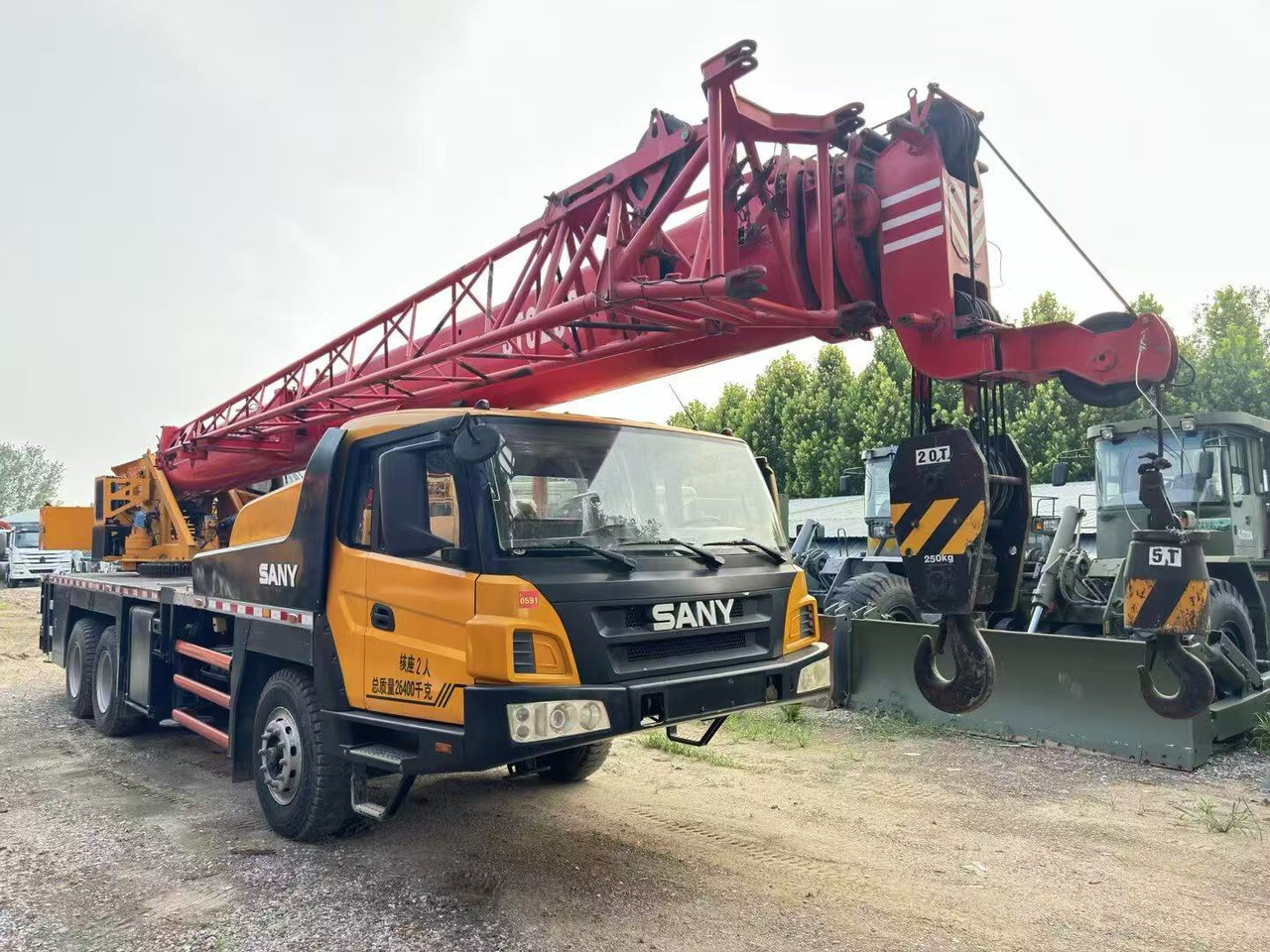 SANY STC200 - All terrain crane: picture 3 SANY STC200 - All terrain crane: picture 3