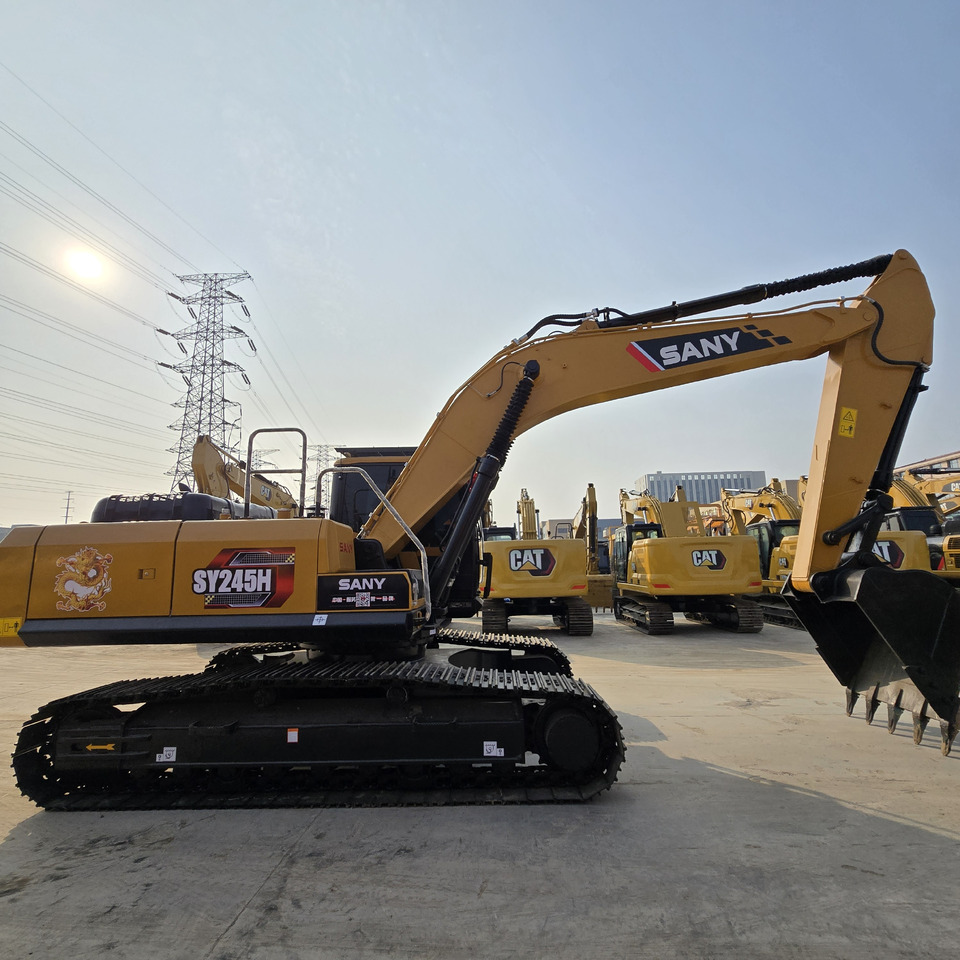 SANY SY245H - Excavator: picture 2 SANY SY245H - Excavator: picture 2