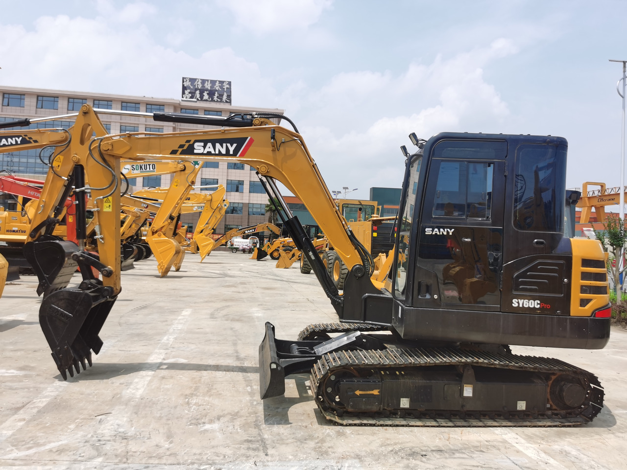 SANY SY60C - Mini excavator: picture 3 SANY SY60C - Mini excavator: picture 3