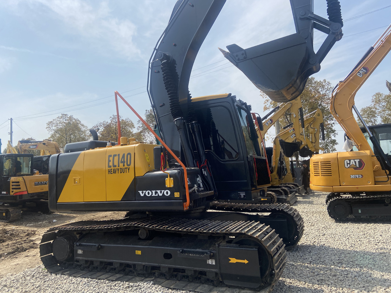 VOLVO EC140 - Excavator: picture 5 VOLVO EC140 - Excavator: picture 5