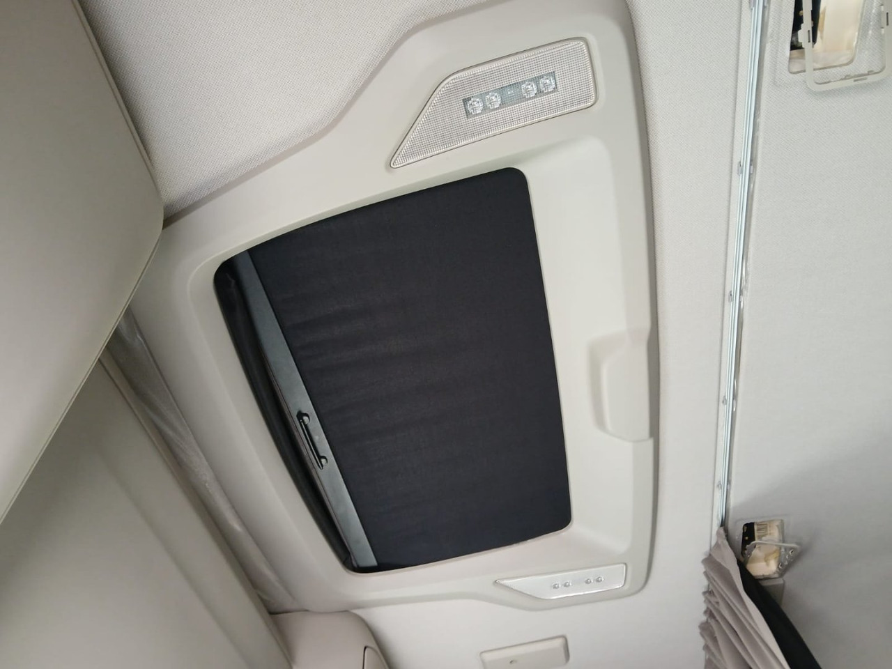 Tractor unit Cabeza Tractora IVECO 460 AUTOMATICO  INTARDER ADR: picture 11