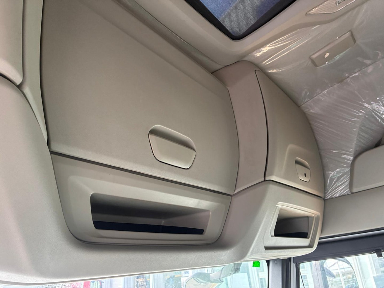 Tractor unit Cabeza Tractora IVECO S-WAY 510 AUTOMATICO CON INTARDER: picture 13 Tractor unit Cabeza Tractora IVECO S-WAY 510 AUTOMATICO CON INTARDER: picture 13