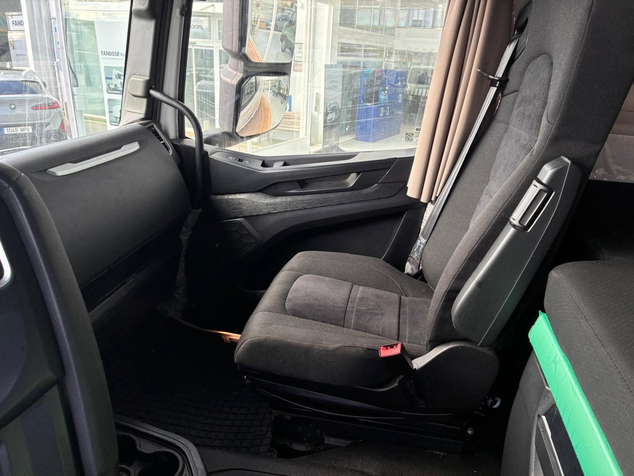 Tractor unit Cabeza Tractora IVECO S-WAY 510 AUTOMATICO CON INTARDER: picture 11 Tractor unit Cabeza Tractora IVECO S-WAY 510 AUTOMATICO CON INTARDER: picture 11