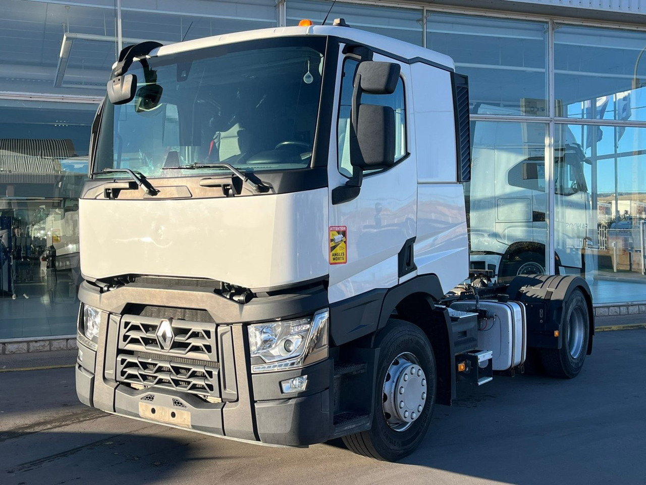 Cabeza Tractora Renault T460 AUTOMATICA INTARDER - Tractor unit: picture 1 Cabeza Tractora Renault T460 AUTOMATICA INTARDER - Tractor unit: picture 1